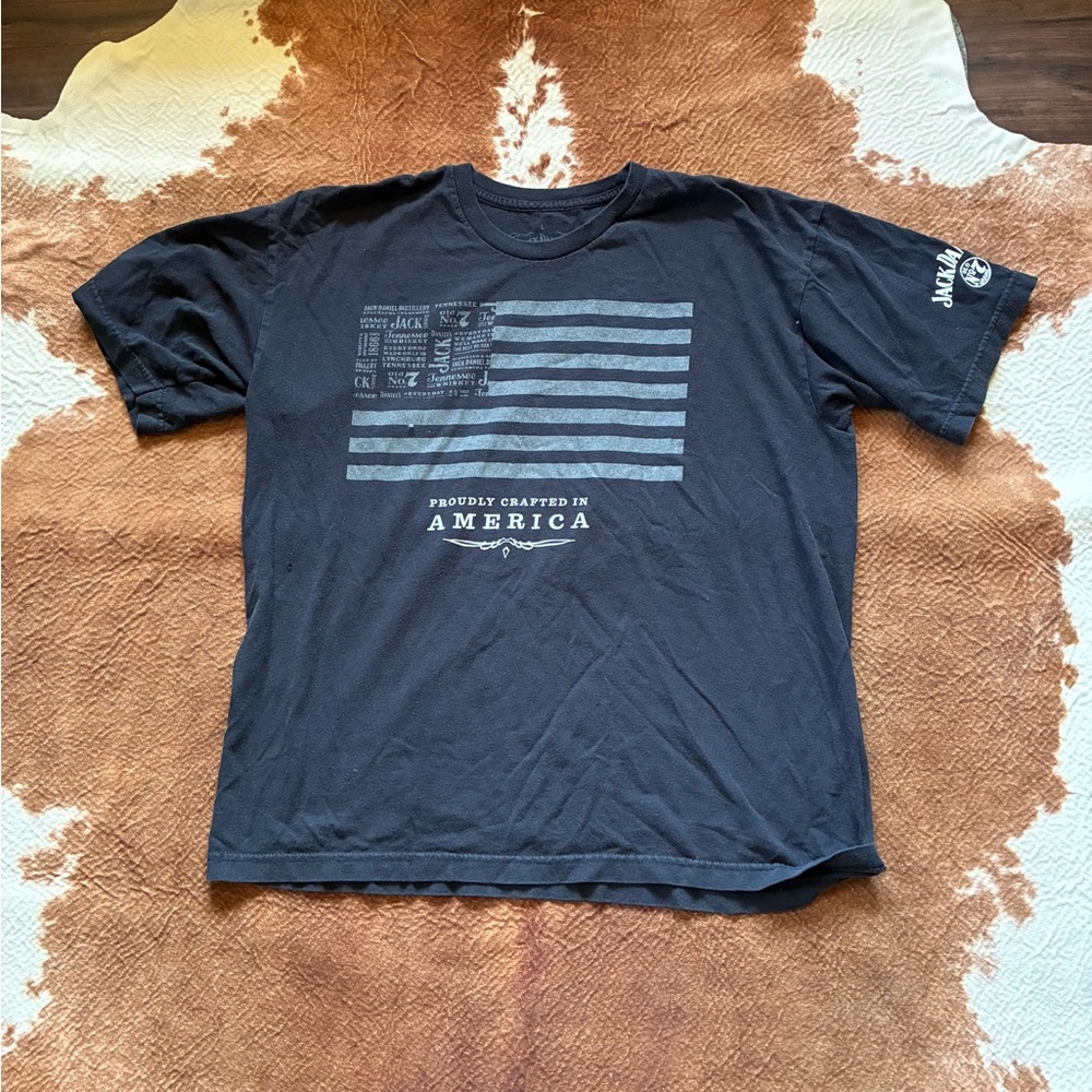Jack Daniels Men's Black 'Proudly Crafted in America' Graphic T-Shirt